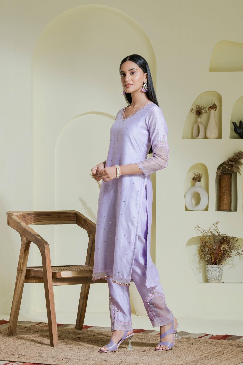 lavender 2 piece hand embroidered kurta set
