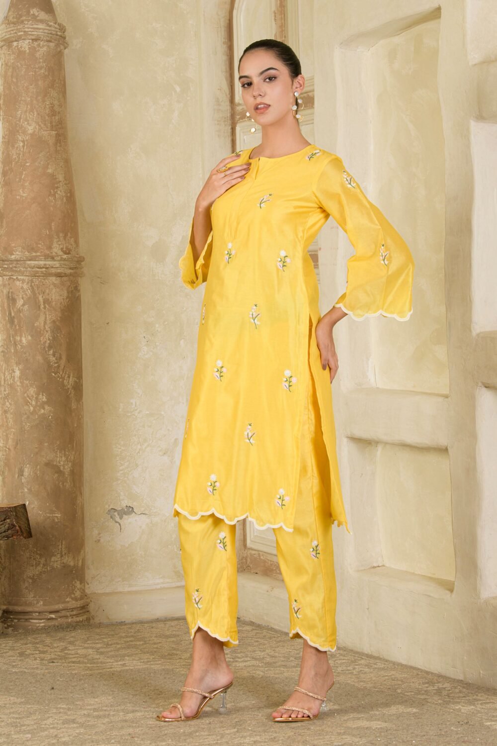 Vibrant Yellow Hand Embroidered Chanderi Kurta and Pants ( Set of 2 )