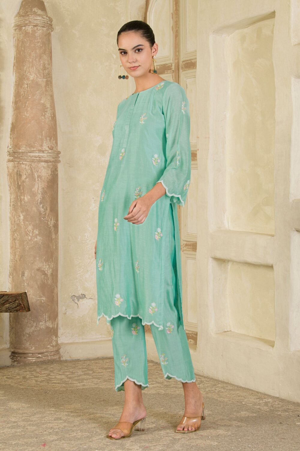 Mint Green Hand Embroidered Chanderi Kurta and Pants ( Set of 2 )