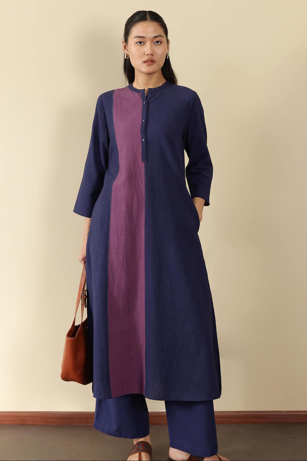 Linen Blend Colourblock Kurta Set - Navy Blue