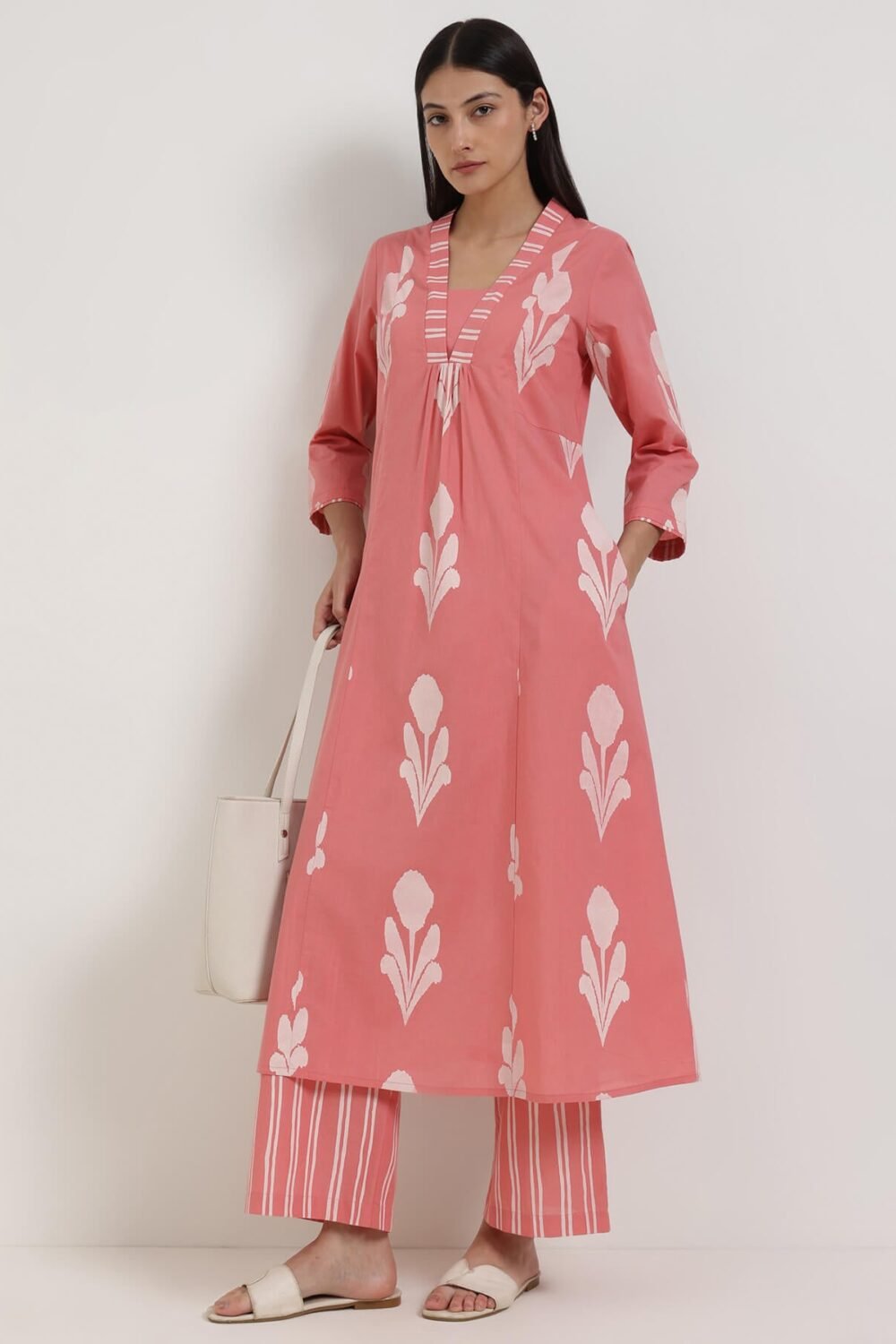 Cotton Floral V-Neck Kurta Set - Peach