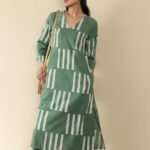 Cotton Dabu Geometric Kurta Set - Green