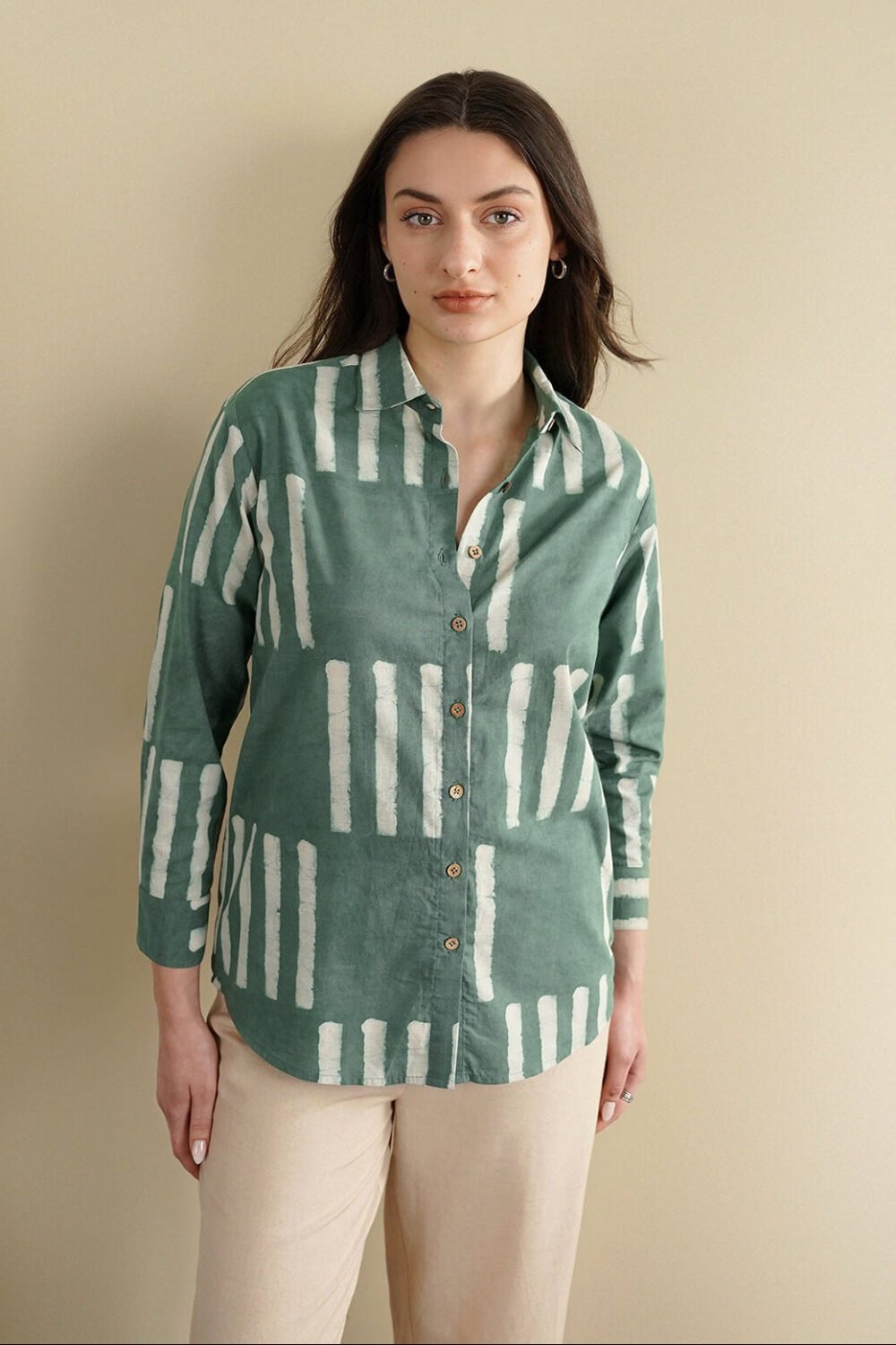 Cotton Dabu Geometric Regular Shirt - Green