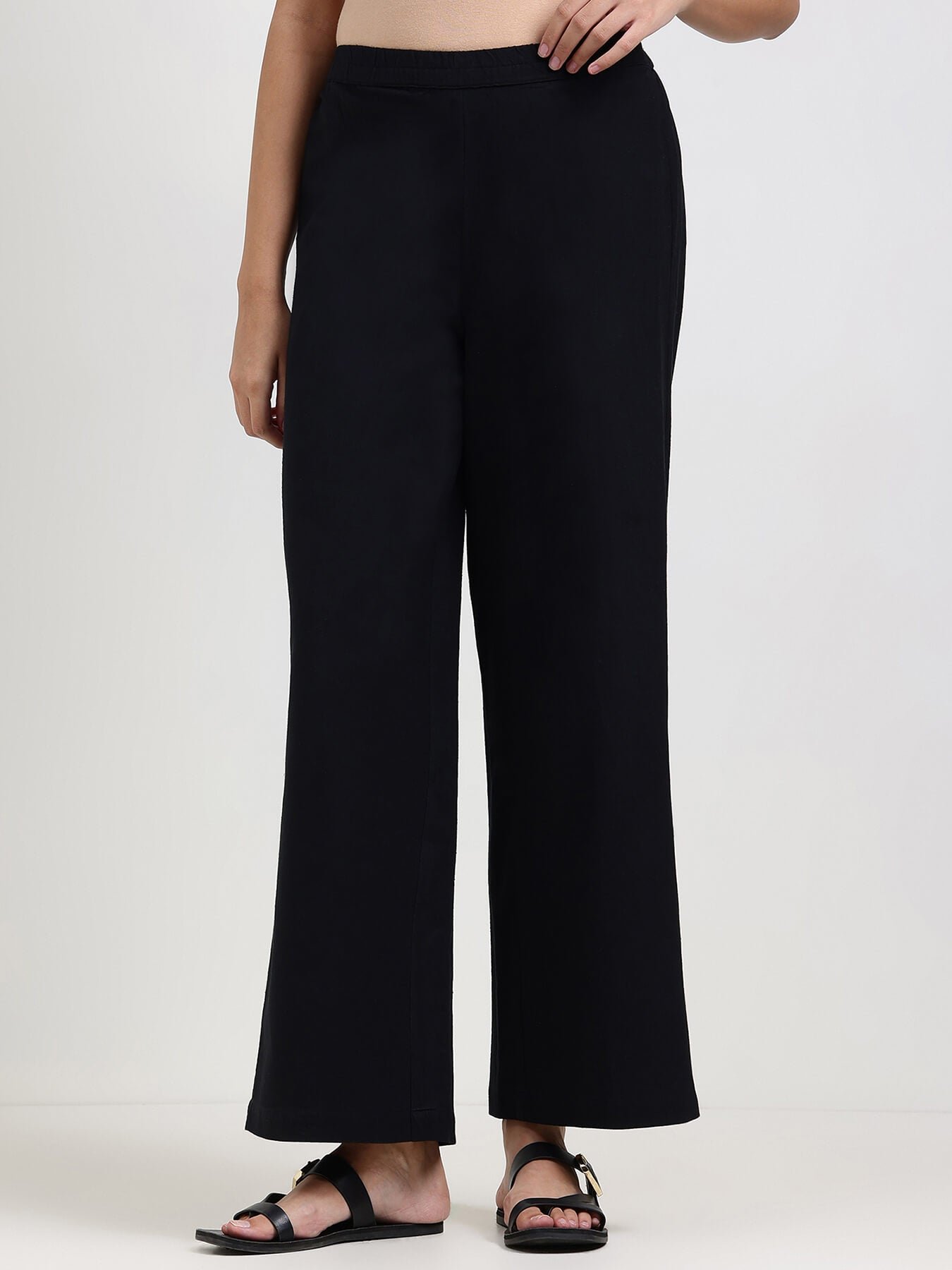 Linen Blend Solid Straight Trouser - Black