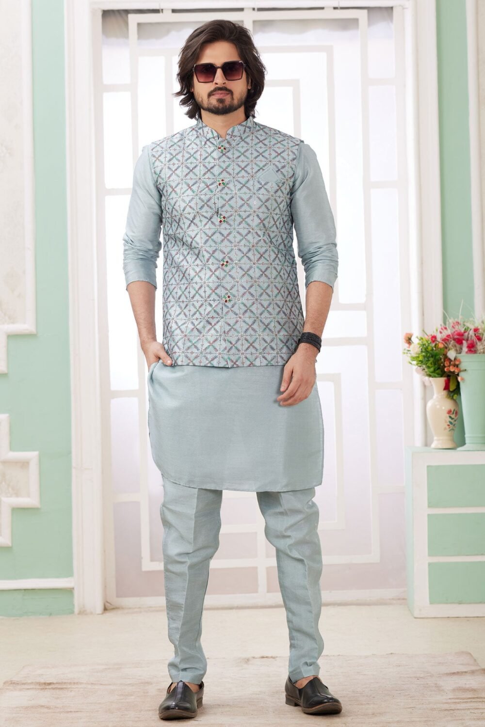Grey Banarasi Art Silk Readymade Men Kurta Pajama Set With Jacket