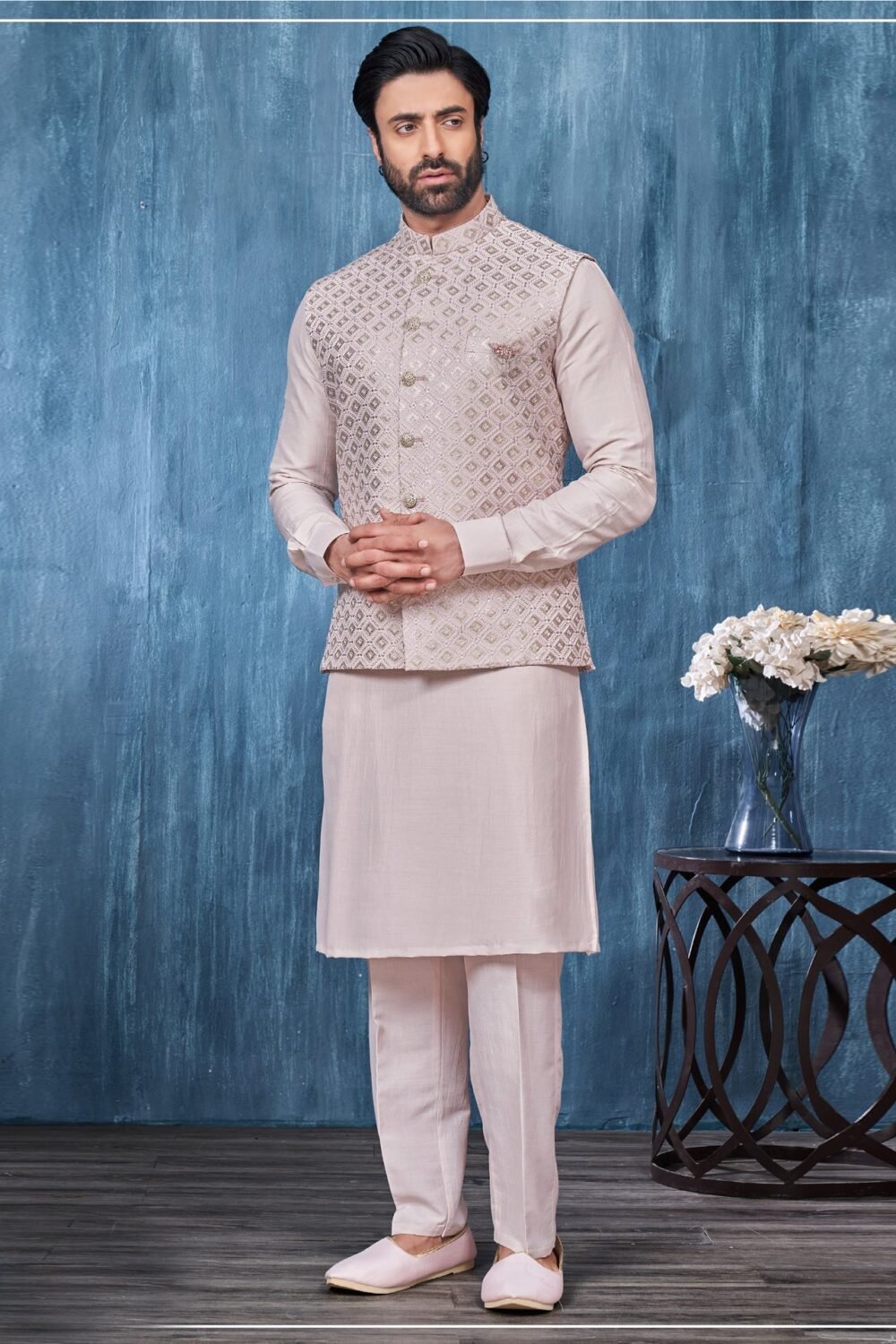 Light Lavender Banarasi Art Silk Man Kurta Pajama With Embroidered Jacket