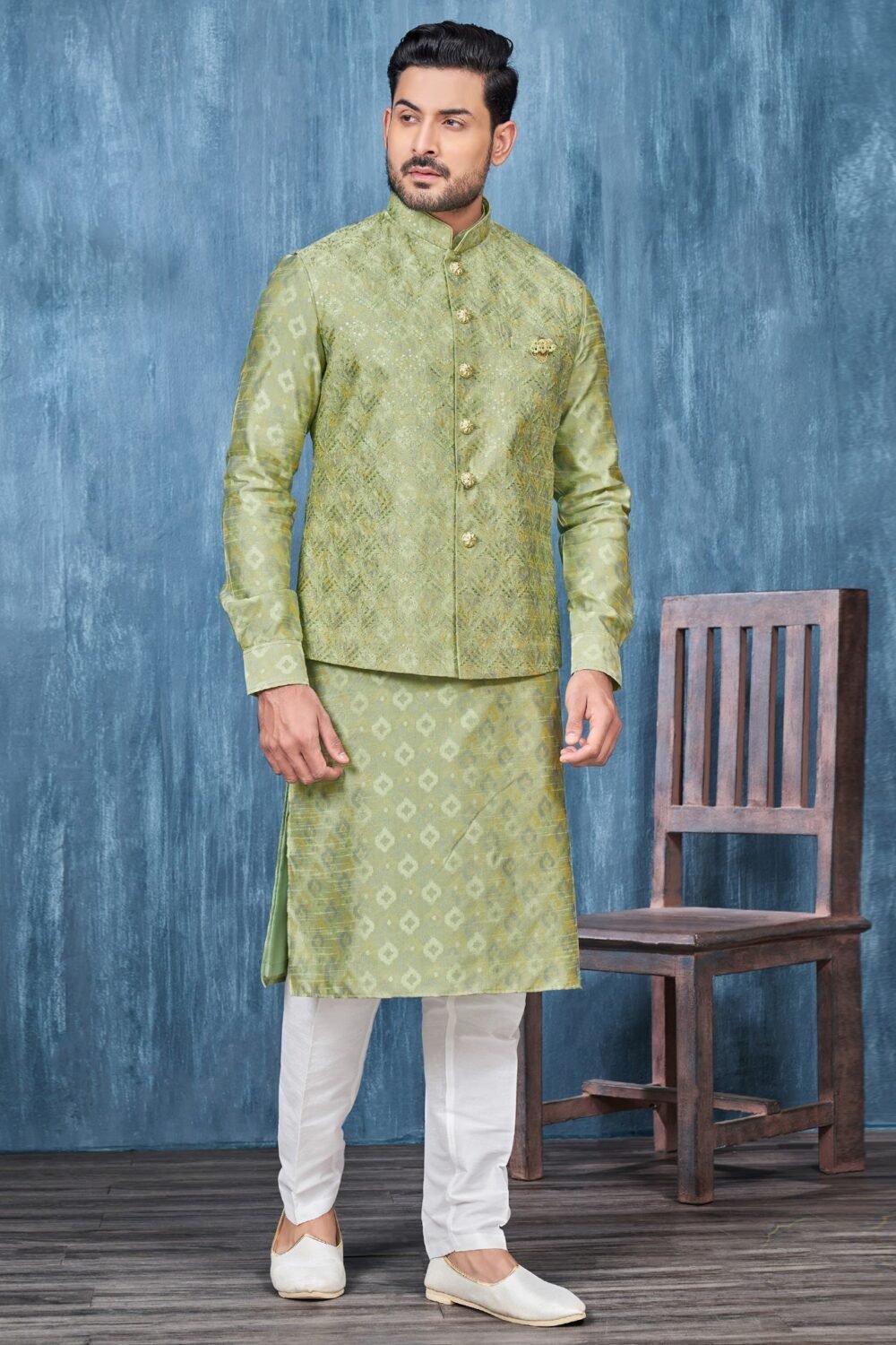 Green Banarasi Art Silk Man Kurta Pajama With Embroidered Jacket