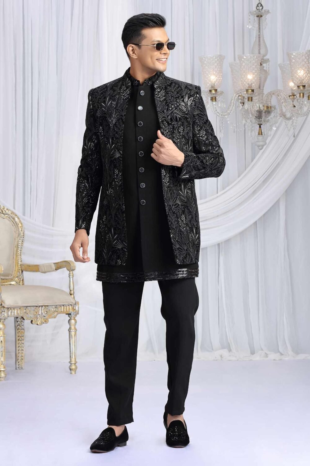 Black Velvet Silk Groom Sherwani Set For Men With Jacket
