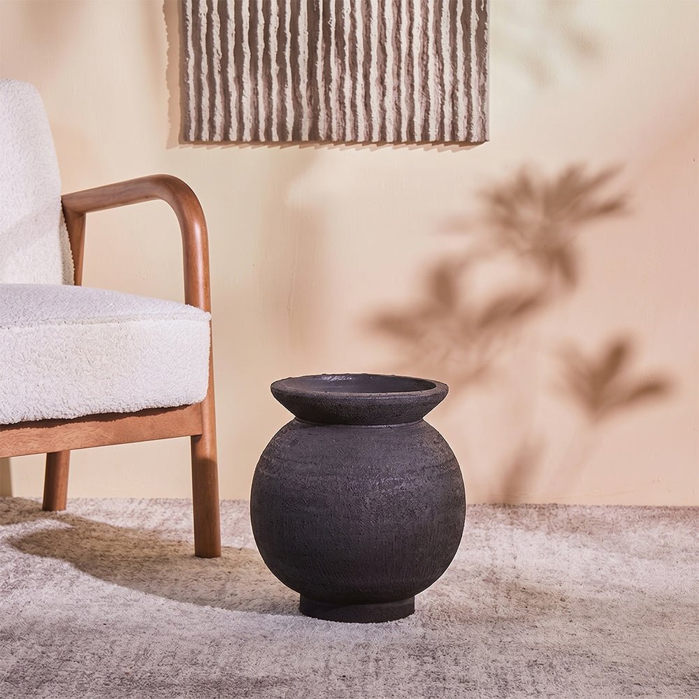 Dark Nite Terracotta Pot - Medium